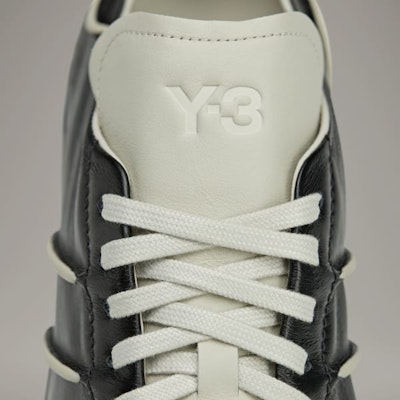 Y-3 컨트리 스니커즈 JS0586 1