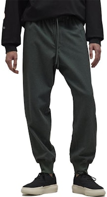 Y-3 Seluar Jogger Kasual Flannel Cuff Kelabu Sukanwear. IQ1826 Lookbook Y-3 Seluar Jogger Kasual Flannel Cuff Kelabu Sukanwear. IQ1826