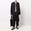 Lookbook Y-3 FW21 ブラックジャケット 大きいポケット付き ターンダウンカラー仕様. HB3464