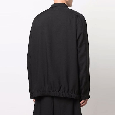 Y-3 FW21 ブラックジャケット 大きいポケット付き ターンダウンカラー仕様. HB3464 Purchase Y-3 FW21 ブラックジャケット 大きいポケット付き ターンダウンカラー仕様. HB3464