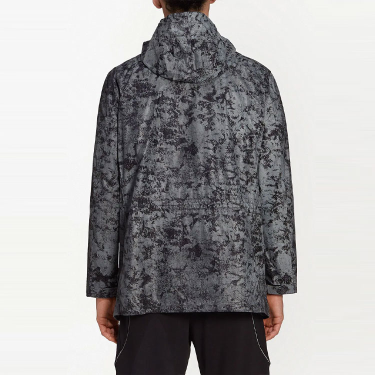 Shop Y-3 FW21 텍스처 반사 하이넥 롱 재킷 코트 그레이 남성 의류. GV4171