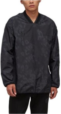 Y-3 FW22 V-Neck Pullover Long Sleeve Tee Black with Logo Embroidery. HN1978 Lookbook Y-3 FW22 V-Neck Pullover Long Sleeve Tee Black with Logo Embroidery. HN1978