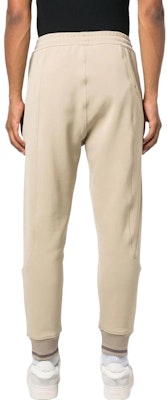 Y-3 FW22 男士米色锥形运动裤配实心标志印花 HT2350 Shop Y-3 FW22 男士米色锥形运动裤配实心标志印花 HT2350