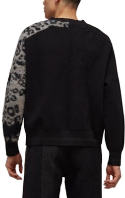 Y-3 FW22 Sweater Hitam Logo Besar Leopard Knit Crewneck Klasik. HN1977 Details for Y-3 FW22 Sweater Hitam Logo Besar Leopard Knit Crewneck Klasik. HN1977
