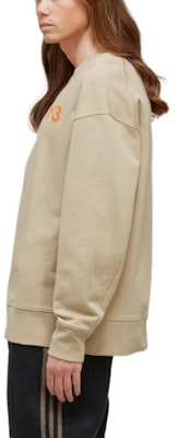 Y-3 2022秋冬款徽标印花卡其色圆领卫衣。 HT4496 Details for Y-3 2022秋冬款徽标印花卡其色圆领卫衣。 HT4496