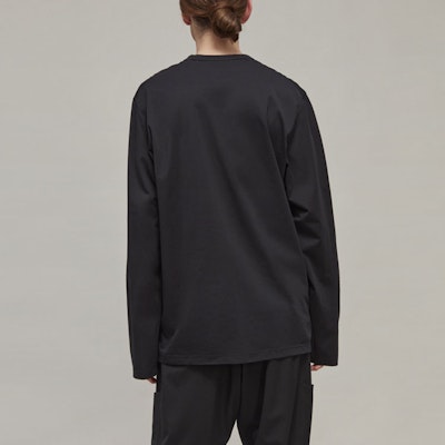 Y-3 FW22 Oversized Black Crewneck Long Sleeve Unisex T-Shirt H44794 Purchase Y-3 FW22 Oversized Black Crewneck Long Sleeve Unisex T-Shirt H44794