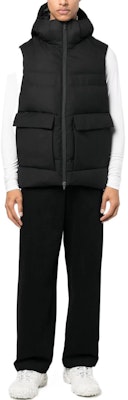 Y-3 FW22 Rompi Hoodie Hitam Kasual Resleting Solid Color HN4329 Lookbook Y-3 FW22 Rompi Hoodie Hitam Kasual Resleting Solid Color HN4329