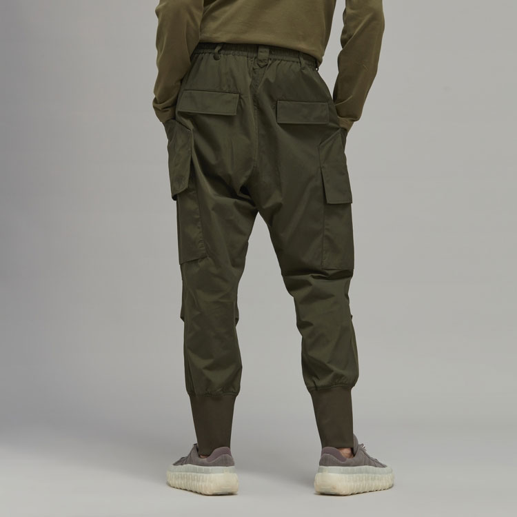 Shop Y-3 FW22 Celana Jogger Hijau dengan Drawstring Solid Color HT4485