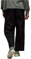 Lookbook Y-3 FW23 男女款黑色素面寬鬆休閒工裝長褲 IP7949