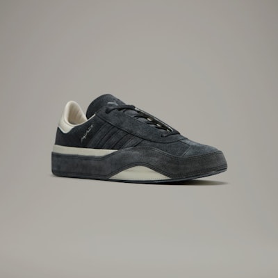 Sepatu Y-3 Gazelle Sneakers JH8925 Shop Sepatu Y-3 Gazelle Sneakers JH8925