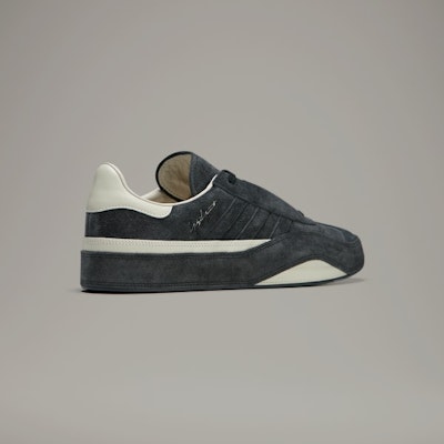 Sepatu Y-3 Gazelle Sneakers JH8925 Purchase Sepatu Y-3 Gazelle Sneakers JH8925