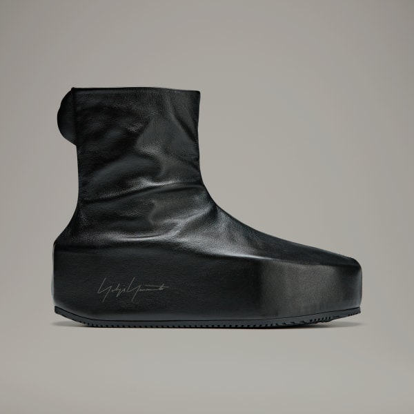 y-3-kyasu-overboots-if-2034