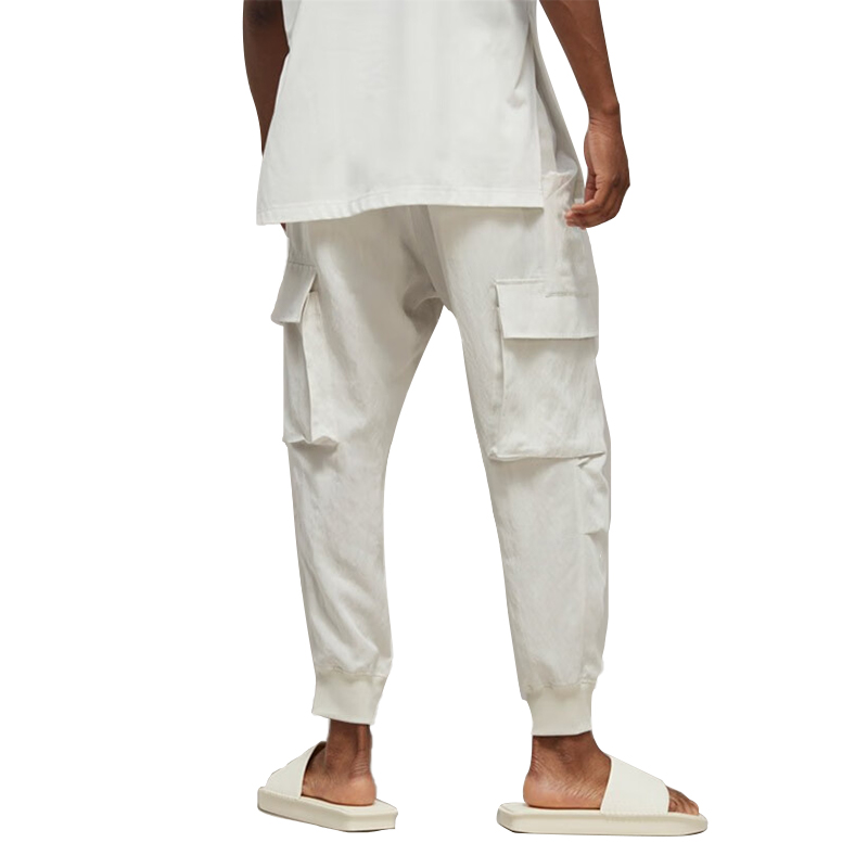 Lookbook Y-3 寬鬆版型工裝褲 淺灰色 HZ8855