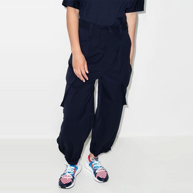 Shop Y-3 ルーズフィット 無地 ワイドレッグ カジュアルパンツ GV2795