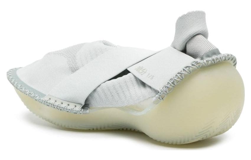 Shop Y-3 Low ''Lichtblauwe Comfort Sneaker'' IF0749