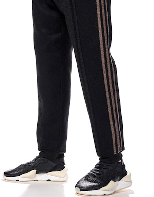 Y-3 Minimalist Stylish Knit Sweatpants for Men HN1967 Details for Y-3 Minimalist Stylish Knit Sweatpants for Men HN1967