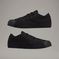 Y-3 Nizza 低帮鞋 JS0591 Sizing Y-3 Nizza 低帮鞋 JS0591