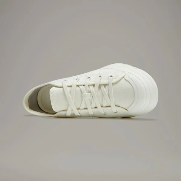 Y-3 Nizza 低帮运动鞋 IF2040 Lookbook Y-3 Nizza 低帮运动鞋 IF2040