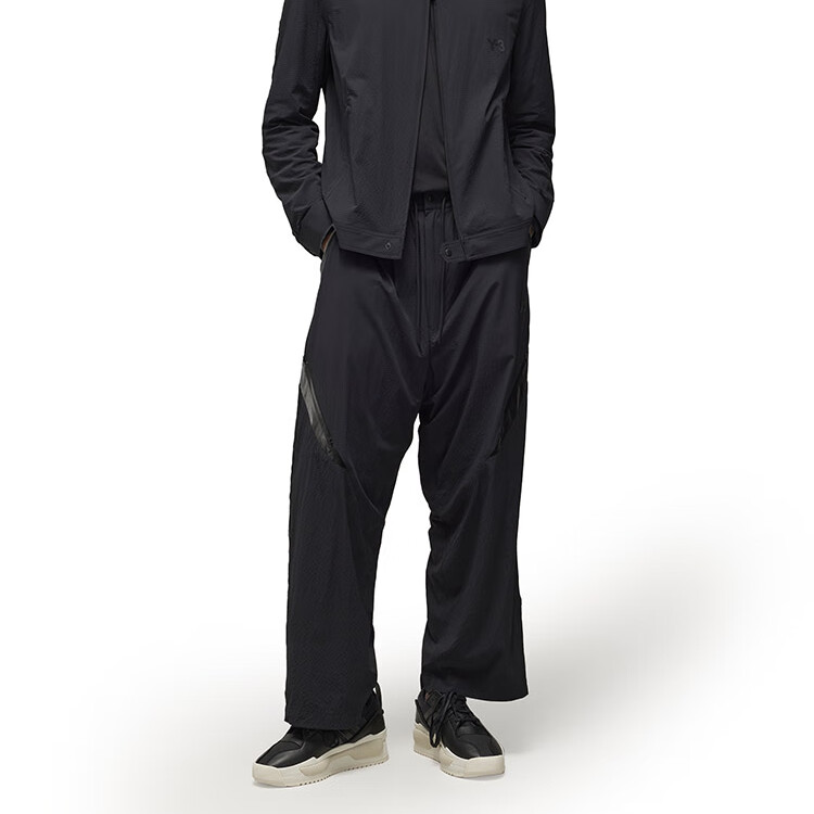 Details for Y-3 Celana Nylon Pria Hitam Model Santai Fit Longgar. IN4346