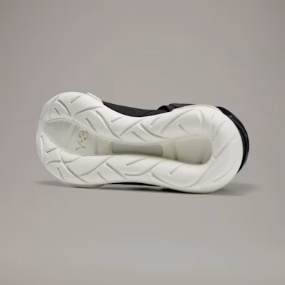 Y-3 Qasa Sneakers IG4073 Lookbook Y-3 Qasa Sneakers IG4073