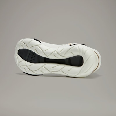 Y-3 Qasa Sneakers IG4075 Lookbook Y-3 Qasa Sneakers IG4075