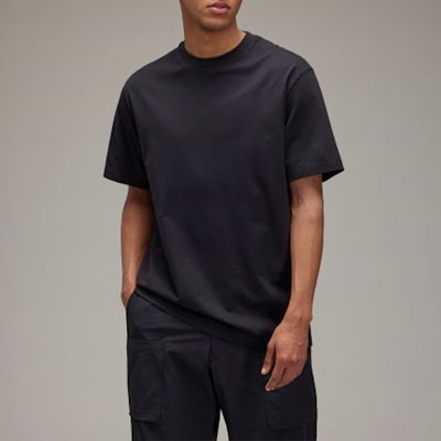 Y-3 레알 마드리드 로고 프린트 블랙 반팔 티셔츠 스포츠웨어 HM6687 Purchase Y-3 레알 마드리드 로고 프린트 블랙 반팔 티셔츠 스포츠웨어 HM6687