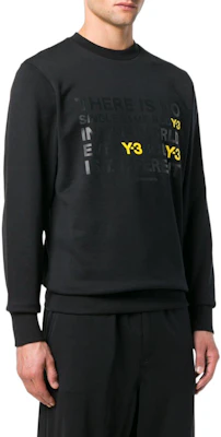Y-3 Crewneck Slogan Print Sweatshirt Lengan Panjang Hitam DP0562 Lookbook Y-3 Crewneck Slogan Print Sweatshirt Lengan Panjang Hitam DP0562