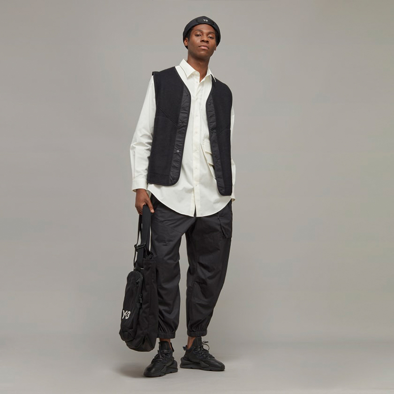 Purchase Y-3 솔리드 컬러 카고 조거 팬츠 블랙 H63027