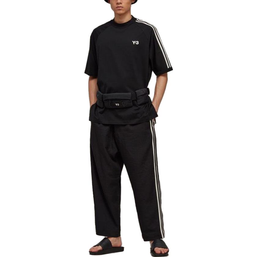 Shop Camiseta Negra Unisex con Rayas y Logo de Y-3 SS23. H63065