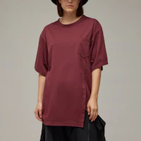 Lookbook Y-3 SS24 高端寬鬆不對稱下擺紅色中性圓領T恤. IV5557