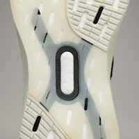 Y-3 Ultraboost 5 跑步鞋 IH0871 2