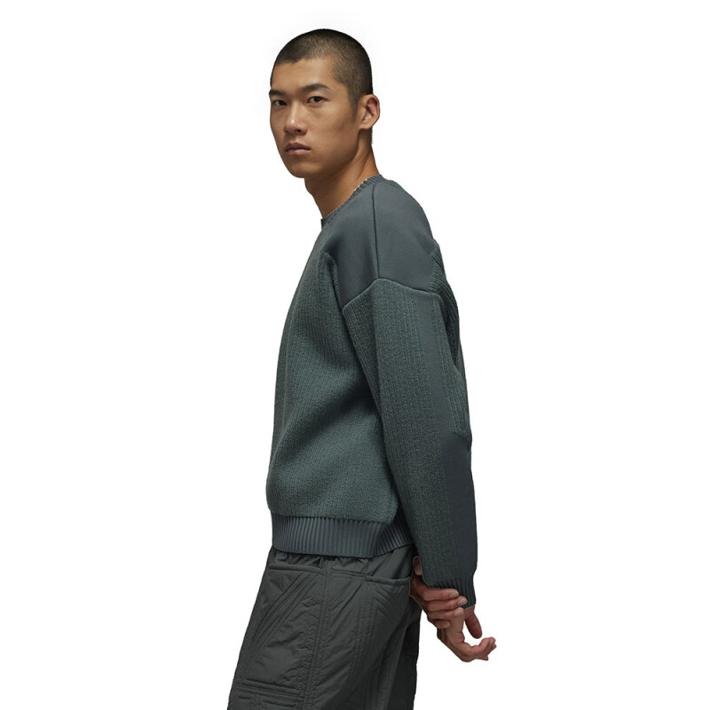 Shop Y-3 Unisex Baju Sejuk Wool Oversized Crewneck - Gaya Kasual. IP7944