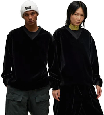 Y-3 Velvet Crew Minimalist Pullover Sweatshirt Unisex Black IL2146 Lookbook Y-3 Velvet Crew Minimalist Pullover Sweatshirt Unisex Black IL2146