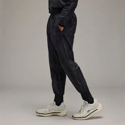 Y-3 x Real Madrid SS22 Black Logo Print Striped Jogger Pants Unisex HI0924 Details for Y-3 x Real Madrid SS22 Black Logo Print Striped Jogger Pants Unisex HI0924