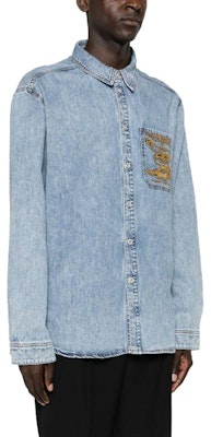 Y/Project FW23 Kemeja Denim Logo Sulam Biru Distressed Unisex. SHIRT69S25-BLUE Purchase Y/Project FW23 Kemeja Denim Logo Sulam Biru Distressed Unisex. SHIRT69S25-BLUE