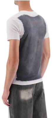 Y/Project SS23 Kemeja-T Slim Fit Lengan Pendek Putih dengan Cetakan Huruf TS77S24J104TAUNV Shop Y/Project SS23 Kemeja-T Slim Fit Lengan Pendek Putih dengan Cetakan Huruf TS77S24J104TAUNV