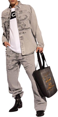 Y/Project YProject SS24 Jeans Abu-abu Relaxed Wide-Leg Straight. 207PA005D58-GREY Lookbook Y/Project YProject SS24 Jeans Abu-abu Relaxed Wide-Leg Straight. 207PA005D58-GREY