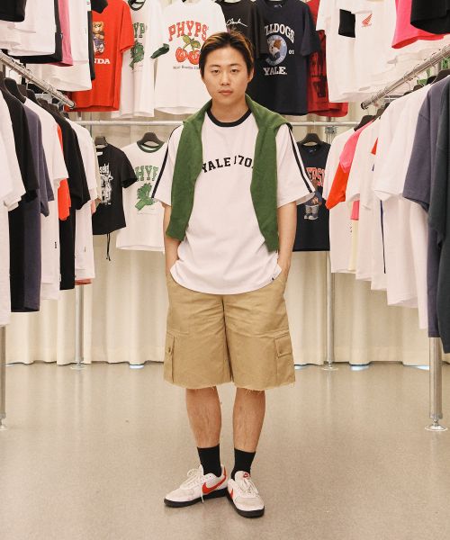 Lookbook YALE Appliqué Taping Raglan Short Sleeve T-Shirt White YEM8SS311BWH