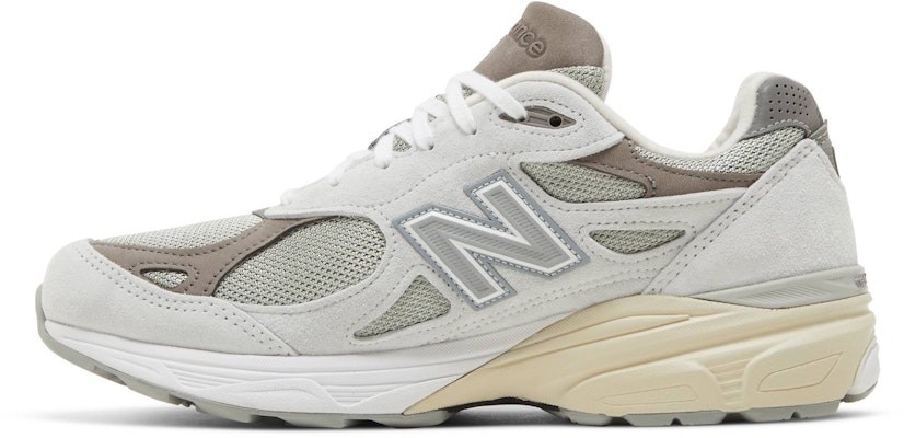YCMC x New Balance 990v3 Made in USA 'Nimbus Cloud' M990SC3 Lookbook YCMC x New Balance 990v3 Made in USA 'Nimbus Cloud' M990SC3