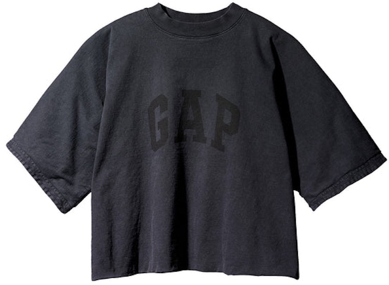 yeezy-gap-engineered-by-balenciaga-no-seam-tee-black