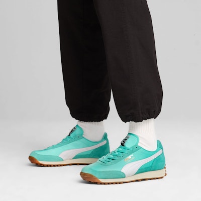 Sepatu Vintage Yeezy Rider 399028-08 Order Sepatu Vintage Yeezy Rider 399028-08