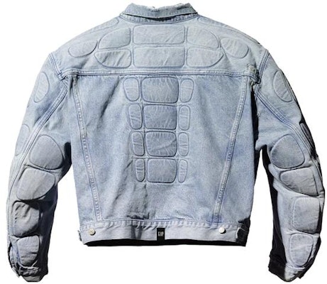 YEEZY x Gap x Balenciaga Blue Denim Jacket Unisex Kanye Concert Edition. YEEZY-SS22-032 Lookbook YEEZY x Gap x Balenciaga Blue Denim Jacket Unisex Kanye Concert Edition. YEEZY-SS22-032