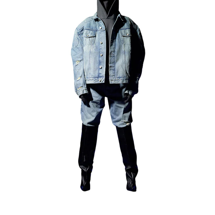 Purchase YEEZY x Gap x Balenciaga Blue Denim Jacket Unisex Kanye Concert Edition. YEEZY-SS22-032