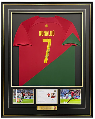 yipai-cristiano-ronaldo-signed-portugal-national-team-jersey-world-cup-edition-70x110cm-4700017