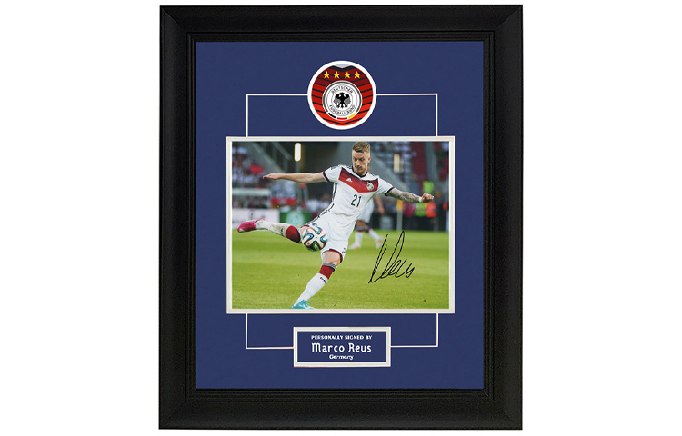 Yipai Marco Reus Autographed Germany 2014 World Cup Framed Photo with SA Certificate 3034604