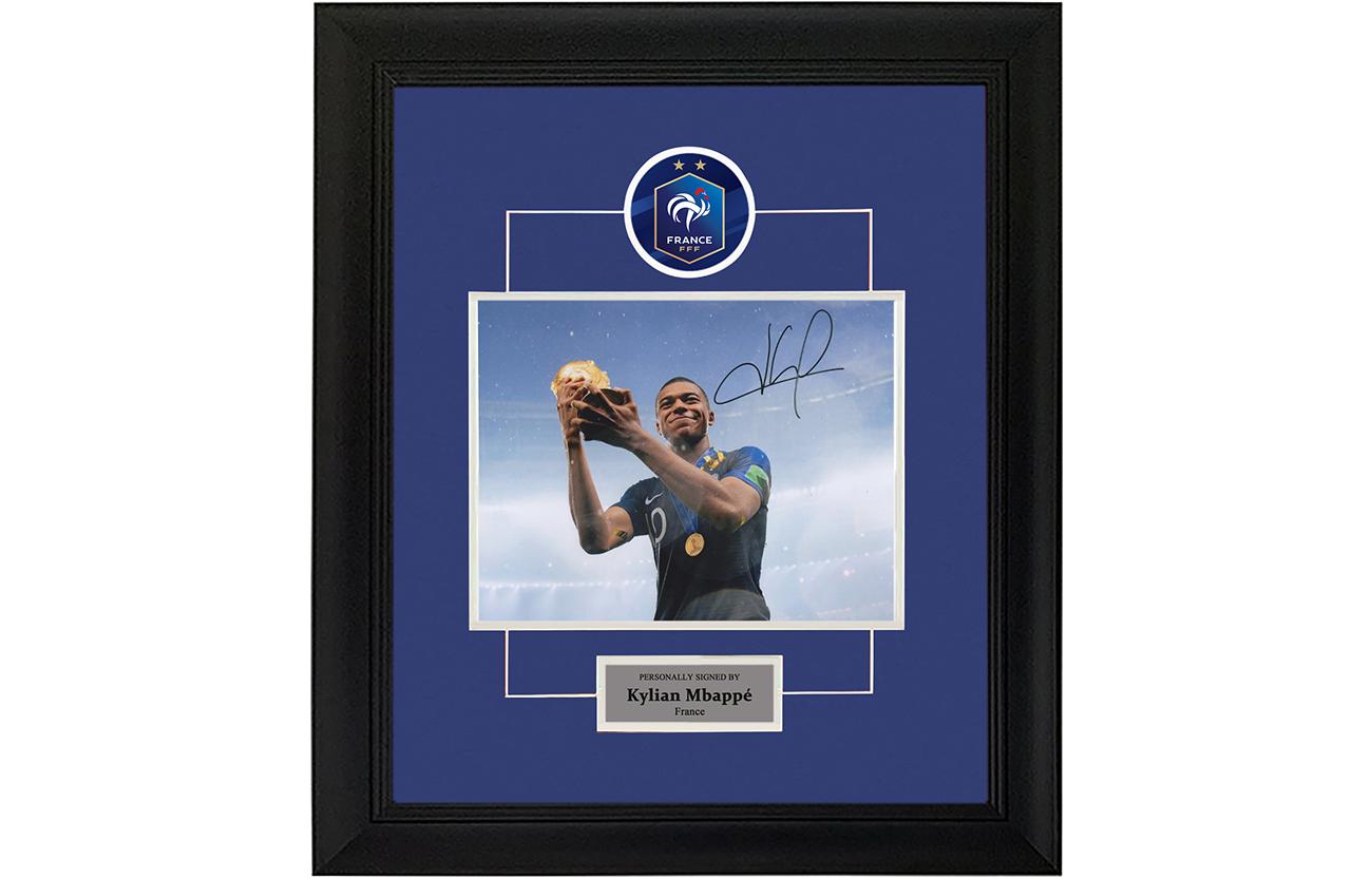 Buy Yipai Mbappé Signed 2018 World Cup Photo with Trophy Framed w/ SA Certificate. 2933059