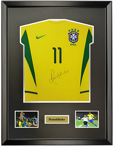 yipai-ronaldinho-signed-2002-brazil-world-cup-jersey-fan-memorabilia-90x110cm-5444894