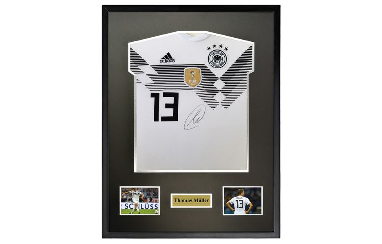 Yipai Thomas Müller Signed Germany 2018 World Cup Jersey with SA Certificate Framed. 10446586