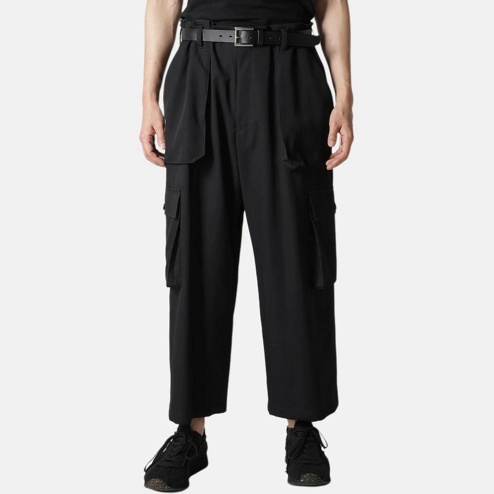 Purchase ヨウジヤマモト ルーズフィット ブラックカーゴパンツ FW24. HP-P60-100-2