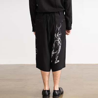 ヨウジヤマモト FW21 シルク インク スケッチ クロップドパンツ メンズ ブラック HX-P40-834-01 Purchase ヨウジヤマモト FW21 シルク インク スケッチ クロップドパンツ メンズ ブラック HX-P40-834-01
